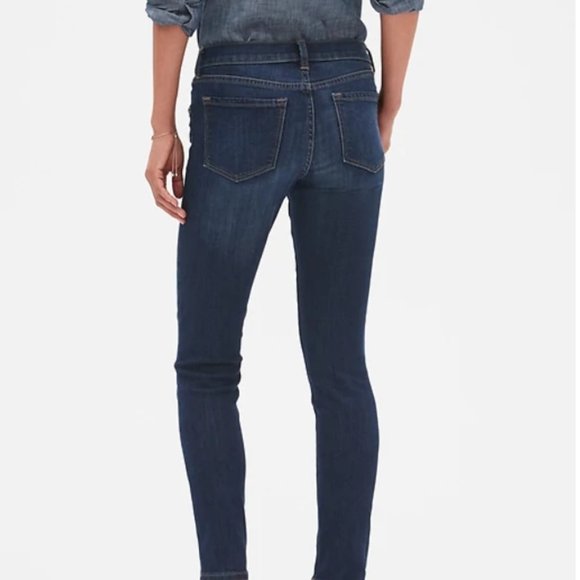 Banana Republic Dark Wash Skinny Jean - Picture 2 of 3